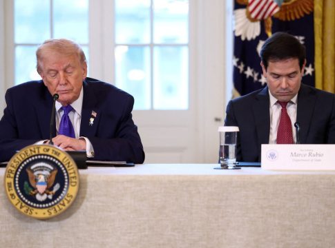 Ντόναλντ Τραμπ: «Αν δεν πάρουμε τη Γροιλανδία, τότε θα το κάνουν Ρωσία ή Κίνα»