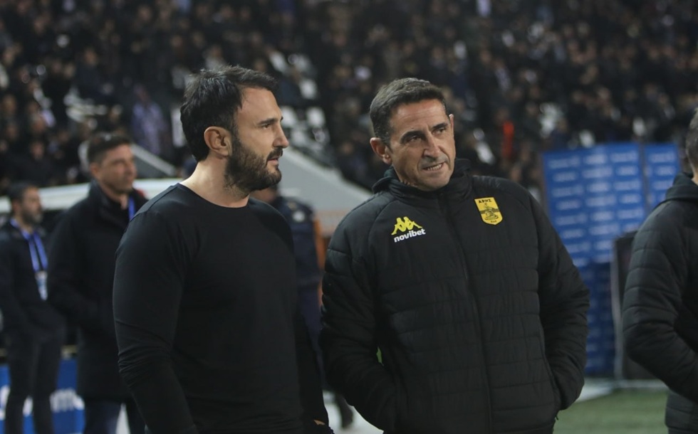 Στον αέρα ο Χιμένεθ στον Άρη: «Νίκη ή… σπίτι σου», το μήνυμα του Καρυπίδη