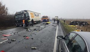 Τραγωδία: Θανατηφόρο δυστύχημα με οπαδούς του ΠΑΟΚ στη Ρουμανία – Σοκαριστικό βίντεο!