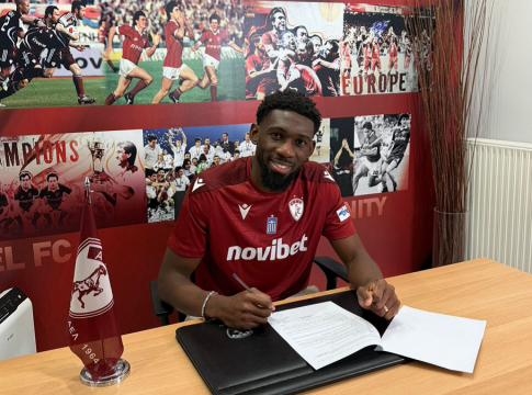 Παίκτης της ΠΑΕ ΑΕΛ Novibet o Ντιλάν Μπατουμπινσικά