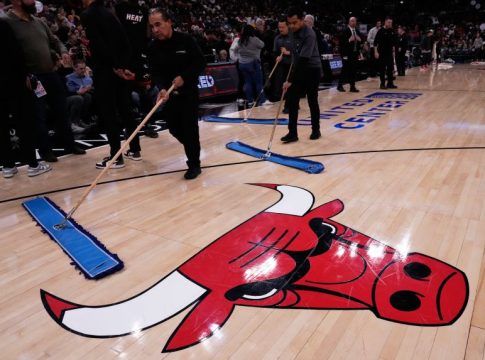 Συμβαίνει και στο NBA: Το Μπουλς-Χιτ αναβλήθηκε για λόγους ασφαλείας, εξαιτίας καταρρακτώδους βροχής!