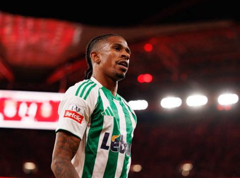 Όταν ο Αντρέ Λουίζ… ξέρανε τον Μουρίνιο – Δείτε τη γκολάρα που πέτυχε στις καθυστερήσεις (vid)