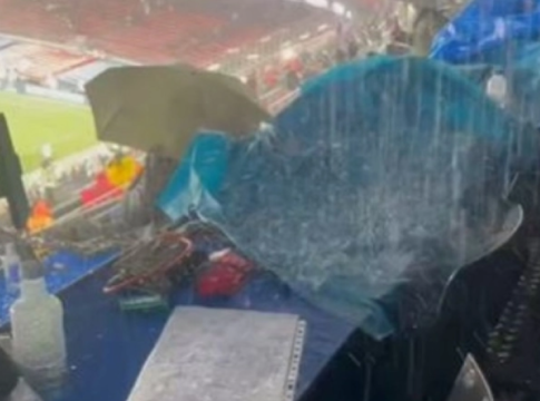 Απίθανα πράγματα: Πλημμύρισε το νέο Καμπ Νου! (vid)