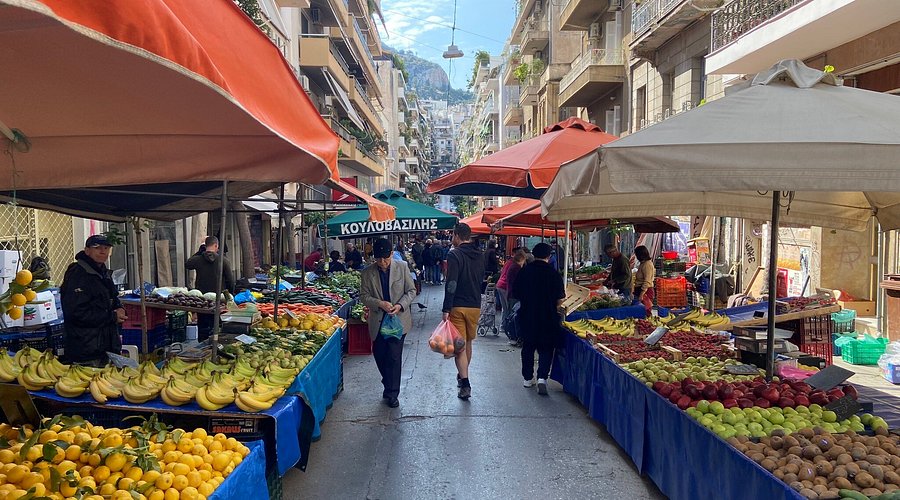 Λαϊκές Αγορές: Επιστρέφουν την Παρασκευή στους πάγκους οι παραγωγοί – Αναστέλλονται οι απεργιακές κινητοποιήσεις