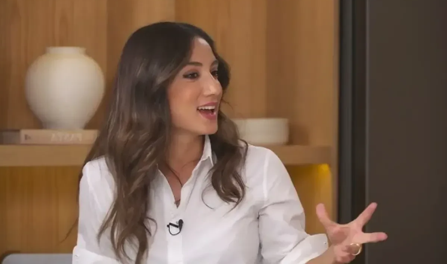 Ζήτησε συγγνώμη η δημοσιογράφος για την ερώτηση στον Σάρας: «Δεν ήθελα να προσβάλω τον Ολυμπιακό»