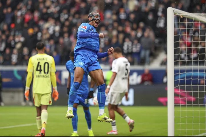 Άιντραχτ Φρανκφούρτης – Λεβερκούζεν 1-3: «Αέρας» οι «ασπιρίνες», πέρασαν αέρα με διπλό από την έδρα των «αετών»