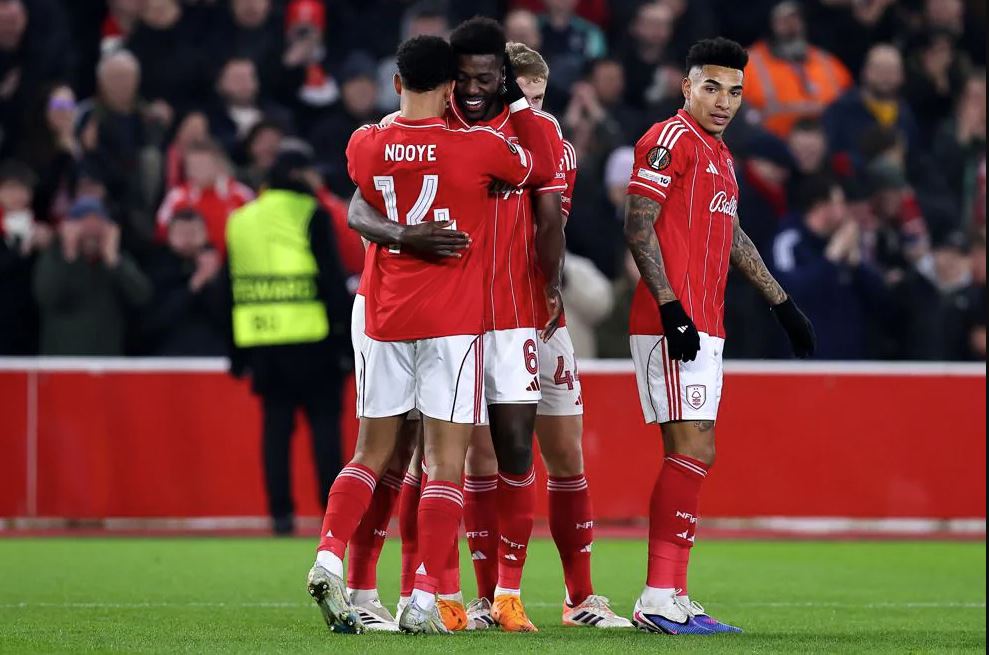 Νότιγχαμ Φόρεστ – Φερεντσβάρος 4-0: «Περίπατος» και πρόκριση των reds στα playoffs του Europa League (vids)