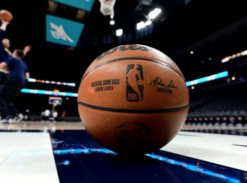 Τα αποτελέσματα του NBA: Δύο νίκες γηπεδούχων, ένα «διπλό» και μια αναβολή λόγω ακαταλληλότητας παρκέ