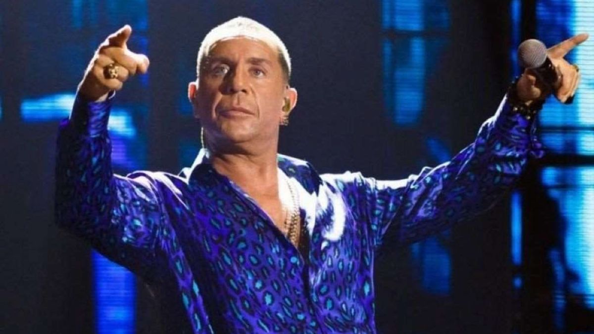 Γιώργος Μαζωνάκης: Το απρόοπτο στη σκηνή και η κίνηση που αποθεώθηκε