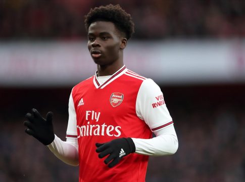 Για πάντα στην Άρσεναλ ο Σάκα: Μέχρι πότε θα υπογράψει