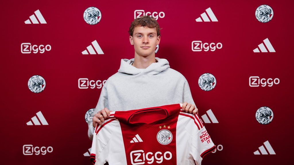 Ο 19χρονος γιος του Ιμπραΐμοβιτς ανακοινώθηκε από τον Άγιαξ