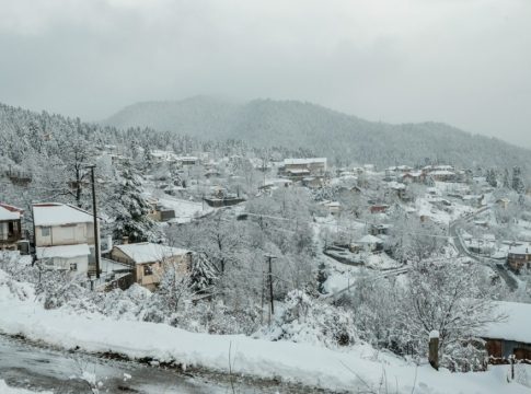 Παγετός και λευκά τοπία: Οι θερμοκρασίες και τα χιόνια τα επόμενα 24ωρα – Τι θα γίνει σε Αθήνα, Θεσσαλονίκη