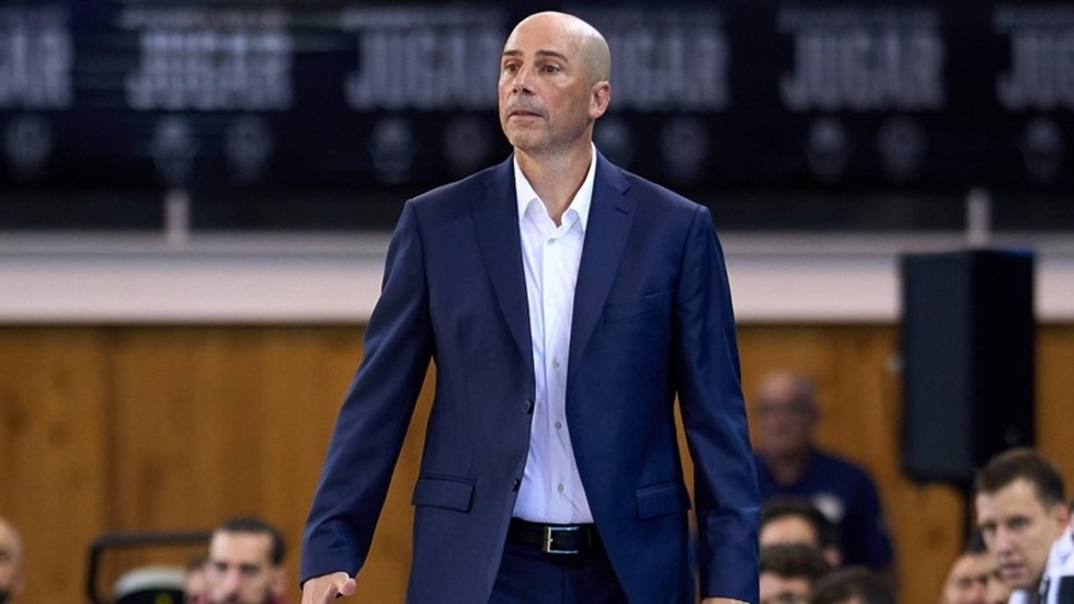 Πενιαρόγια: «Ήταν αδύνατον να μείνει στην Παρτίζαν ο Τζόουνς»