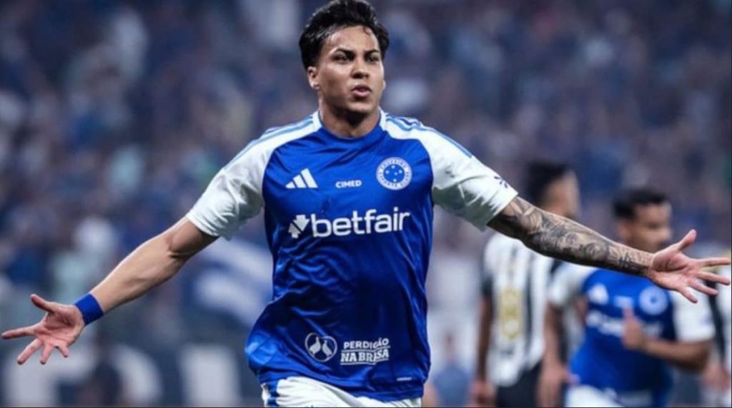 Ο Ζόρζε απάντησε με τρολάρισμα: Του πέταξαν μπύρα και εκείνος την ήπιε! (vid)