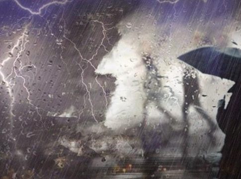 Καιρός: Η κακοκαιρία Kristin χτυπά με ισχυρές βροχές, καταιγίδες και χαλάζι – Θα επηρεαστεί και η Αττική