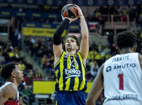 Φενέρμπαχτσε – Μπασκόνια 84-71: Με ξέσπασμα στην 3η περίοδο η ομάδα του Σάρας