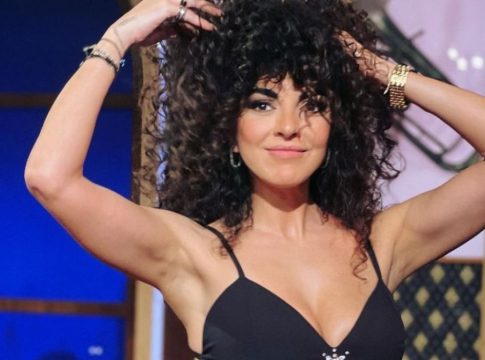 Αμετανόητη η Μαρία Σολωμού: «Έχω χίλια τα εκατό δίκιο σε αυτό που είπα»