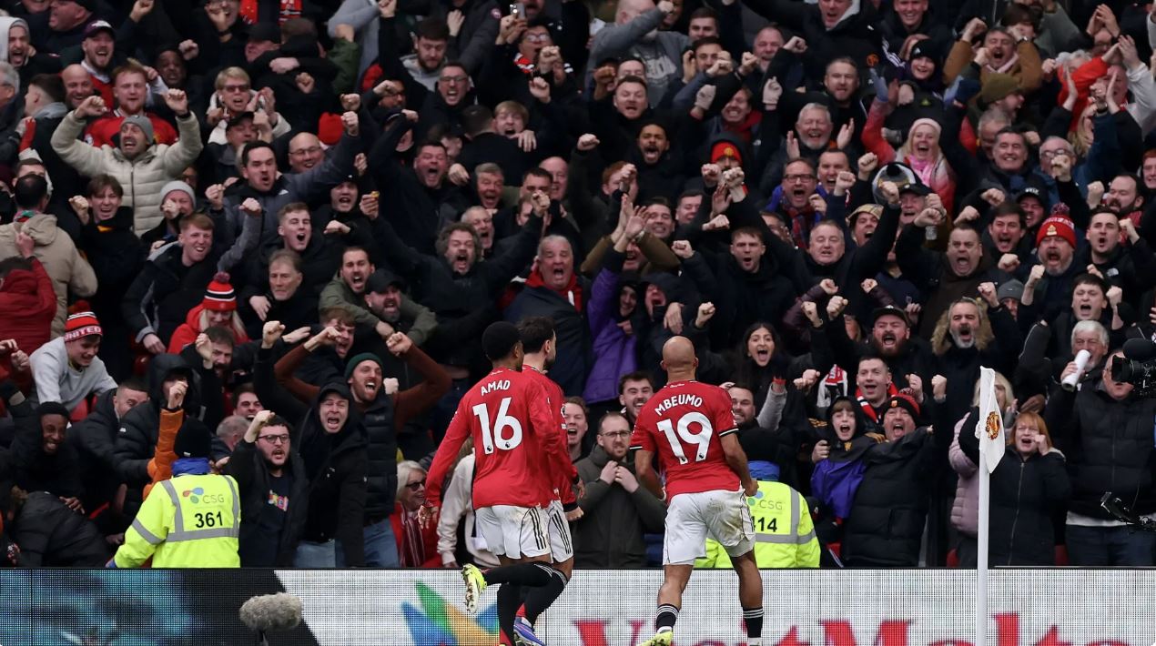 Μάντσεστερ Γιουνάιτεντ – Μάντσεστερ Σίτι 2-0: Η πόλη είναι… κόκκινη