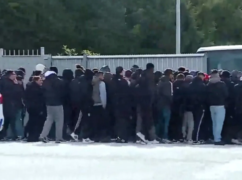 Χαμός στην Μπενφίκα: 200 οργισμένοι οπαδοί τα… είπαν με τον Μουρίνιο!