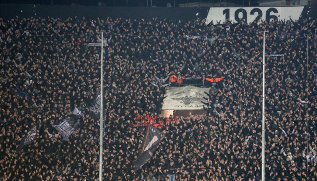 Παγωμάρα στους οπαδούς του ΠΑΟΚ που ταξίδευαν για Γαλλία – Επιστρέφουν πούλμαν στην Ελλάδα