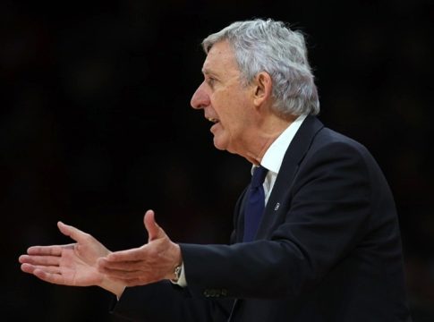 Πέσιτς: «Σημαντικό που κερδίσαμε ένα κλειστό ματς»