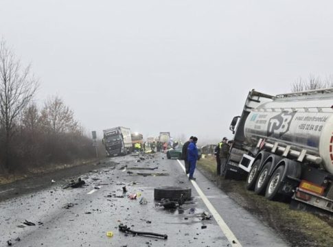 «Ο δρόμος του θανάτου»: Η ρουμανική καρμανιόλα που στέρησε τη ζωή στους φίλους του ΠΑΟΚ