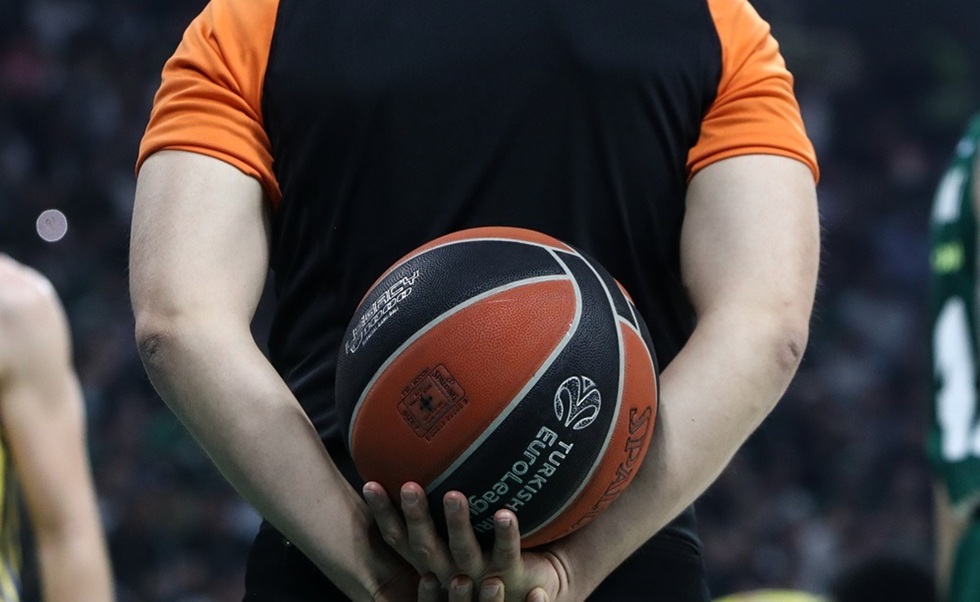 Αυτοί είναι οι διαιτητές του ντέρμπι ανάμεσα σε Παναθηναϊκό και Ολυμπιακό