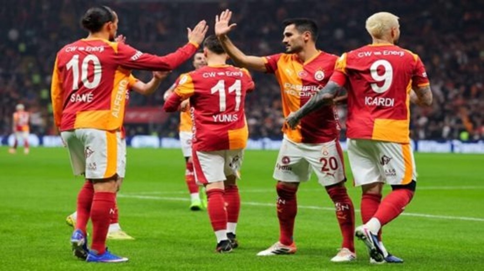 Ανώτερη η νταμπλούχος