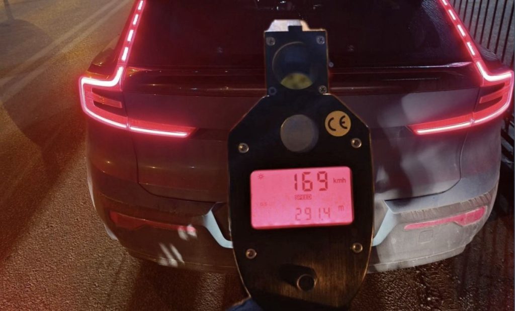 Θεσσαλονίκη: Συνελήφθησαν δύο οδηγοί για υπερβολική ταχύτητα – Έτρεχαν με πάνω από 160χλμ/ώρα