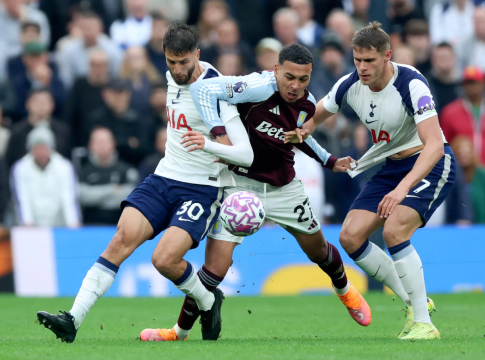 LIVE: Τότεναμ – Άστον Βίλα