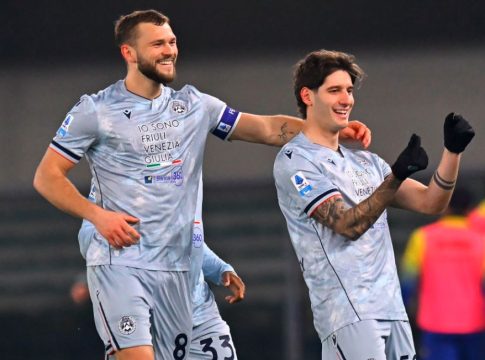 Βερόνα – Ουντινέζε 1-3: Πέρασε από το Μπεντεγκόντι και την άφησε στον πάτο