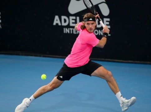 Τσιτσιπάς – Βούκιτς 0-2: Πρόωρος αποκλεισμός του Έλληνα τενίστα