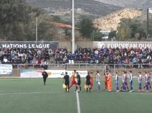 Αποκολλήθηκε τμήμα στεγάστρου στο Δημοτικό Γήπεδο Ερμούπολης