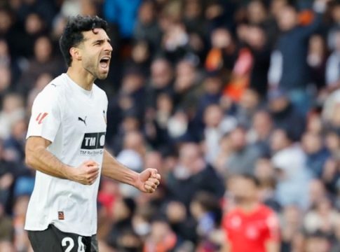 Νίκη με buzzer beater στις καθυστερήσεις για τη Βαλένθια! (3-2)