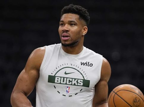 Αντετοκούνμπο: «Νιώθω καλά, νιώθω πως είμαι στο 100%» (vid)