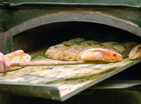 Φούρνοι – Ζαχαροπλαστεία: Εκπέμπουν SOS – Ζητούν τη λήψη μέτρων για την επιβίωσή τους