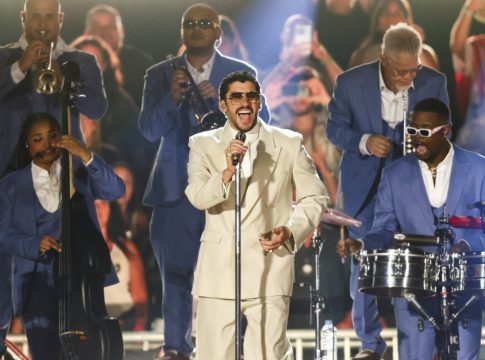 Ο Bad Bunny κάνει το κινηματογραφικό του ντεμπούτο στο πλευρό των Έντουαρντ Νόρτον, Χαβιέ Μπαρδέμ και Βίγκο Μόρτενσεν