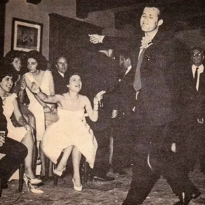 Παπαμιχαήλ