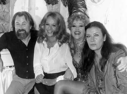 Αλίκη Βουγιουκλάκη – Τζένη Καρέζη – Ζωή Λάσκαρη: Η τραγική σύμπτωση στον θάνατό τους