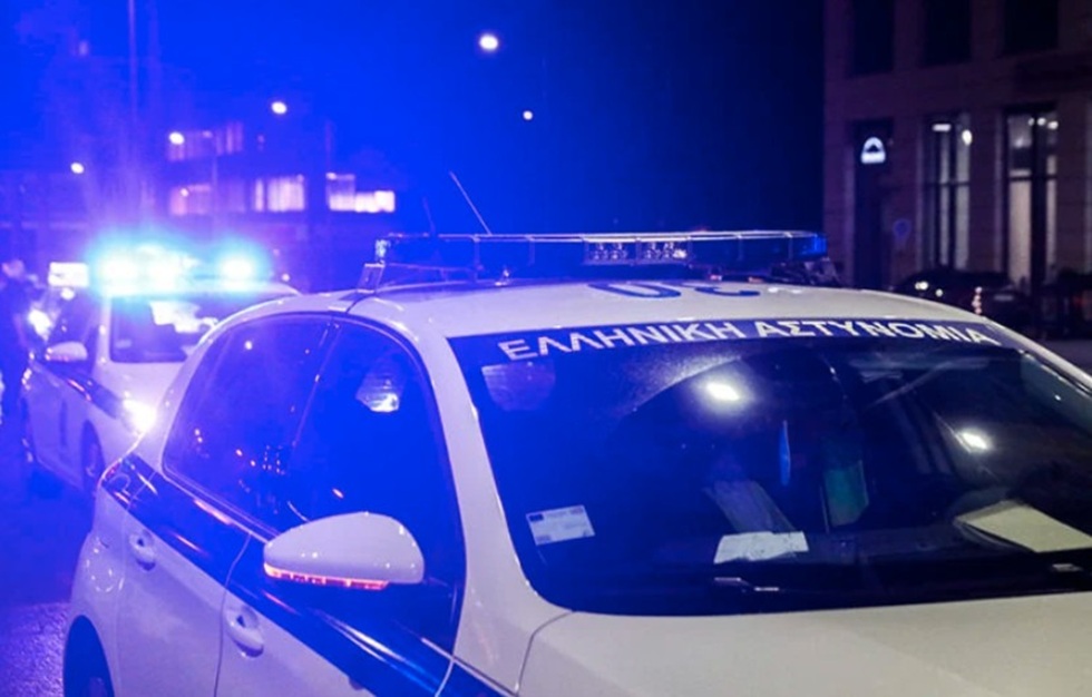 Δύο συλλήψεις για διακίνηση ναρκωτικών στο Μενίδι – Ανάμεσά τους και παλαίμαχος ποδοσφαιριστής της ΑΕΚ