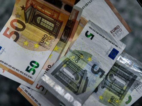 Χρέη: Πώς μπορείτε να… θυμηθείτε πού χρωστάτε – Η νέα πλατφόρμα