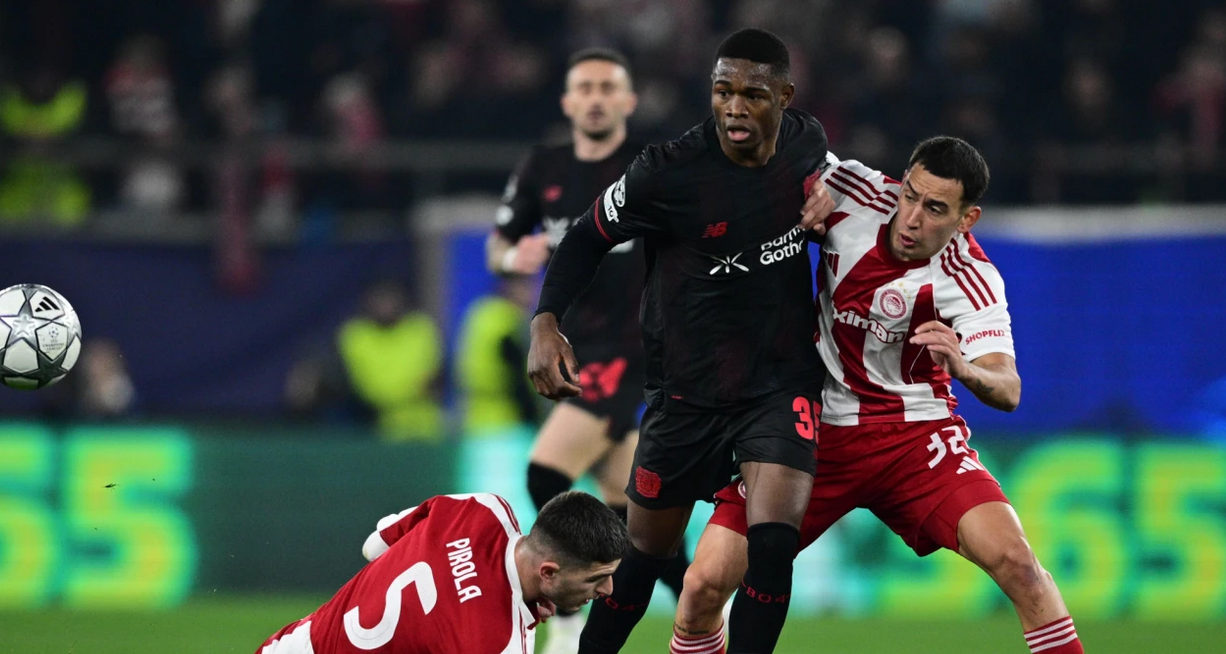 Τι είπε ο αθλητικός διευθυντής της Λεβερκούζεν για τον Ολυμπιακό: «Γι’ αυτούς είναι το ματς της χρονιάς…»