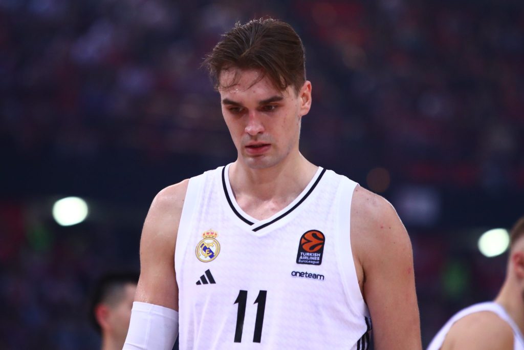 «Στον… αέρα ο Χεζόνια στη Ρεάλ Μαδρίτης – Ποια ομάδα ακούγεται για τον Κροάτη»