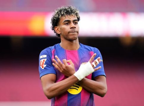 Απίθανος Γιαμάλ: Δύο γκολάρες στο πρώτο ημίχρονο με τη Βιγιαρεάλ (vids)