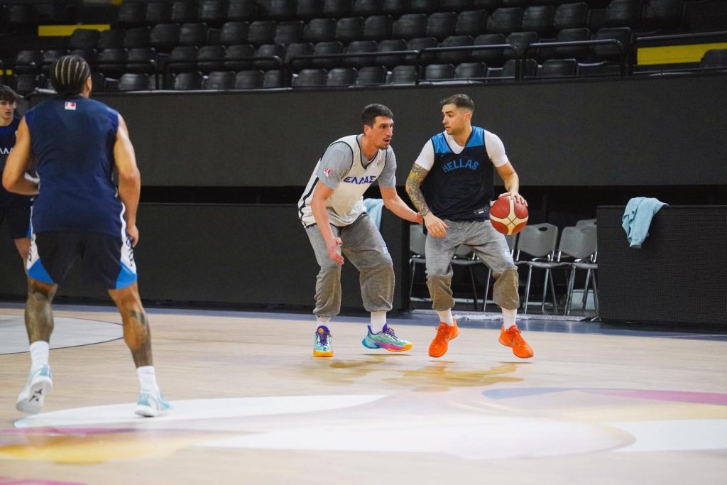 Ενσωματώθηκαν στις προπονήσεις της Εθνικής, Λαρεντζάκης, Τολιόπουλος και Νετζήπογλου