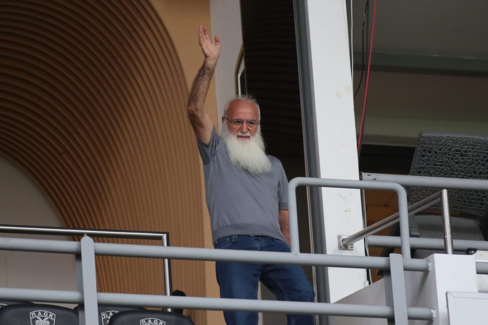 Μίλησε στους παίκτες του ΠΑΟΚ ο Ιβάν Σαββίδης – Τι τους ζήτησε