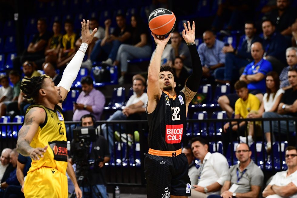 Βαρύ πλήγμα στον Προμηθέα: Έσπασε το χέρι του ο Γκρέι