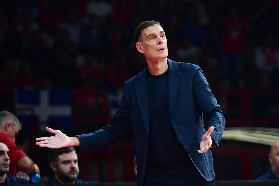 Τι είπε ο Μπαρτζώκας για τον χαμένο τελικό με τον Παναθηναϊκό και τους τραυματισμούς των Μιλουτίνοφ και Βεζένκοφ