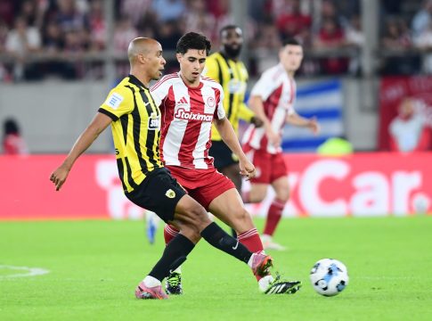 Όλα τα βλέμματα στο ντέρμπι ΑΕΚ-Ολυμπιακός και στη θλιμμένη Τούμπα