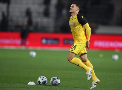 Άρης: Παρελθόν ο Άλβαρο